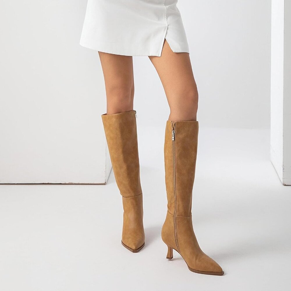 Women's Banana Pu Kitten Low Heel Toe Side Zipper Long Tall Knee High Boots - Picture 2 of 7